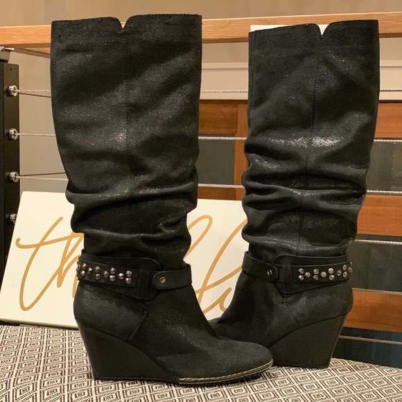 SOFFT Ariana Suede Wedge Boots - LIKE NEW! - Picture 1 of 9